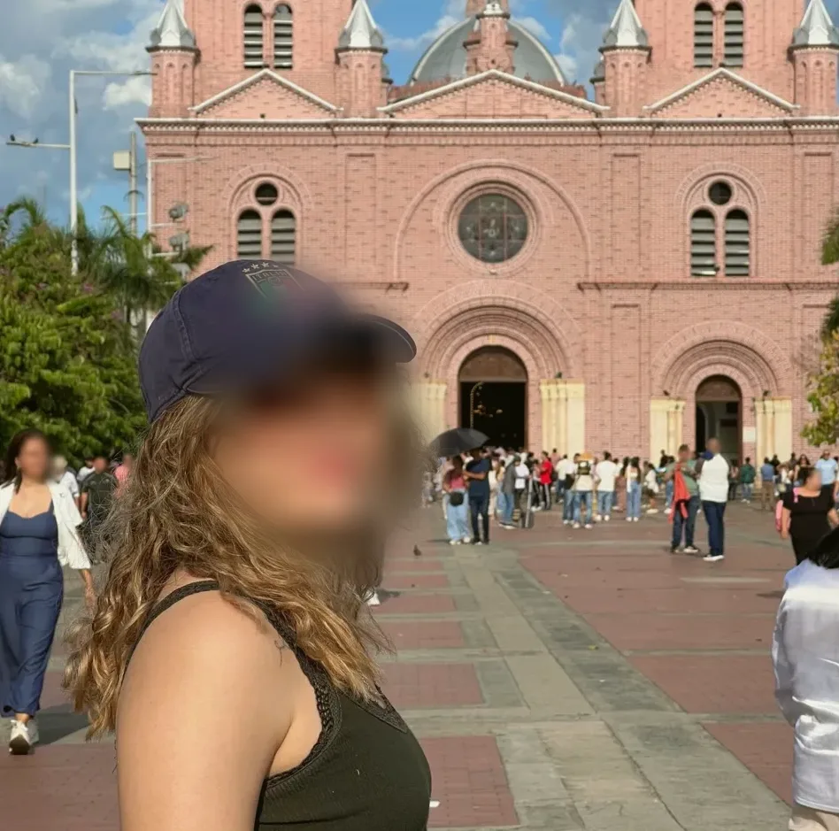 Morena, 25 anni